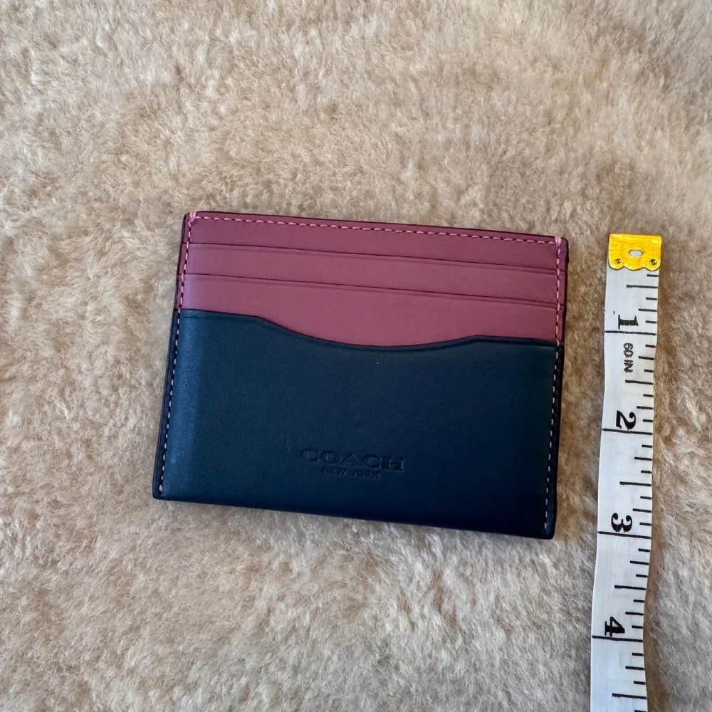 Coach Slim Cardcase - Picture 2 of 5